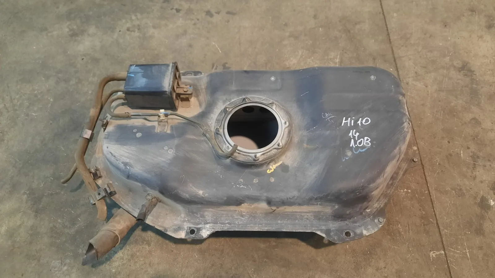 Serbatoio carburante Hyundai i10 1.0B del 2004
