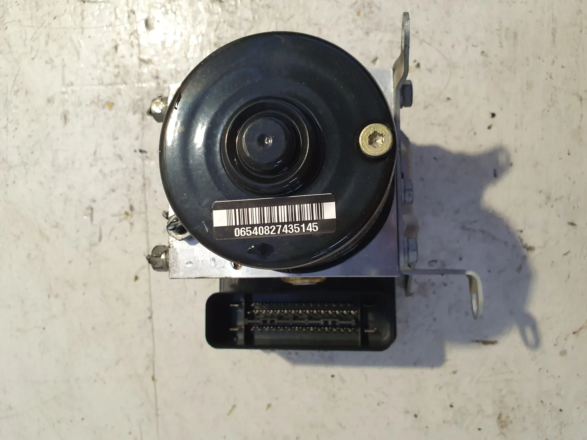 ABS con codice 3452676977901 / PH34M22G50 / 00401111D1 da BMW Serie 1 Serie (E87) (04>07) 2000 Diesel (2005)