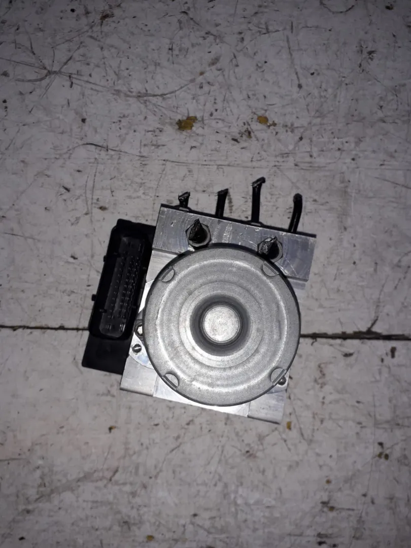 ABS BMW X3 1Â° Serie 2000 Diesel (2005)