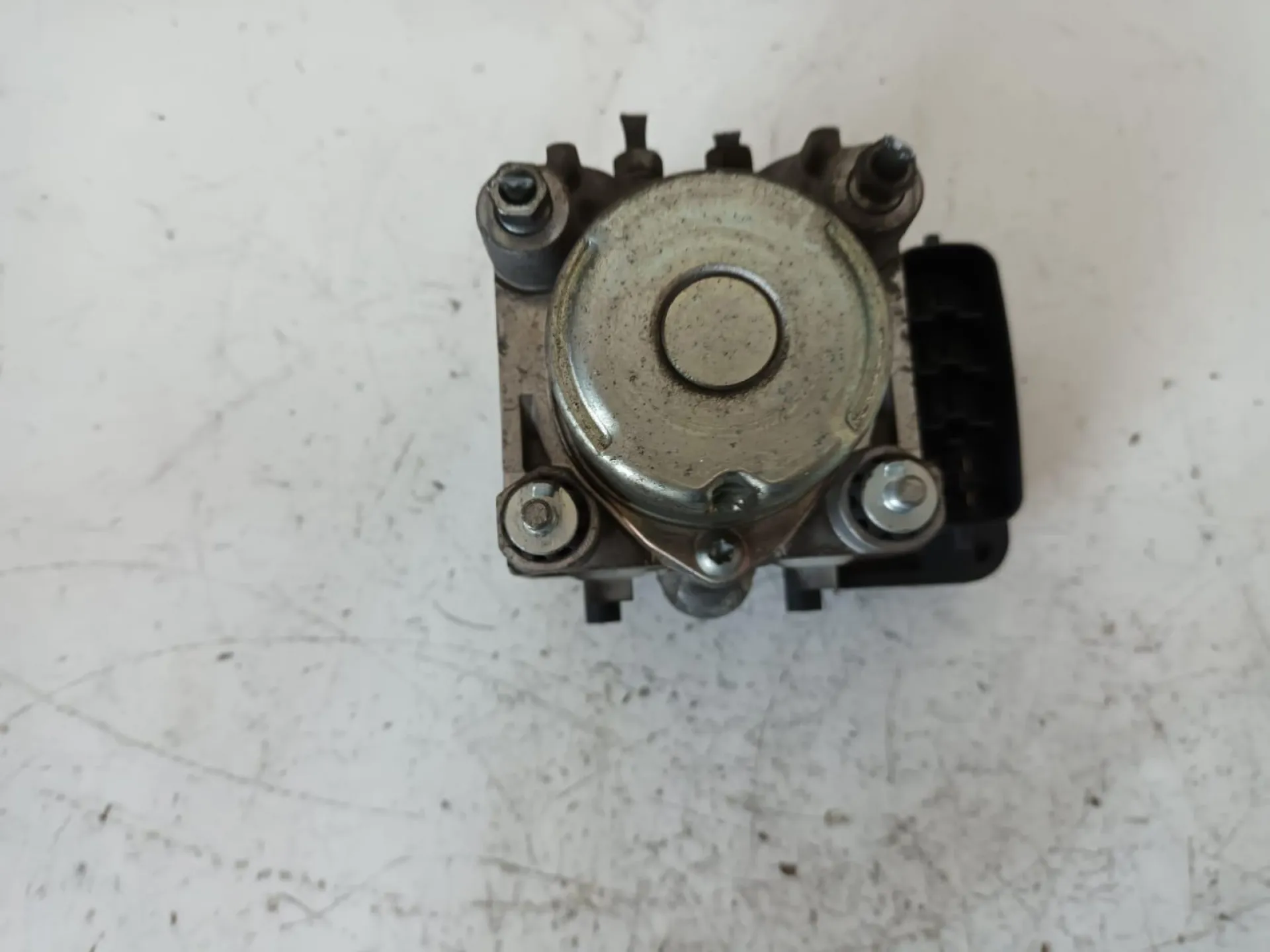 ABS con codice 44510-B4020 da DAIHATSU Terios 2Â° Serie 1500 Benzina con codice motore 3SZ/3SZ (2012)