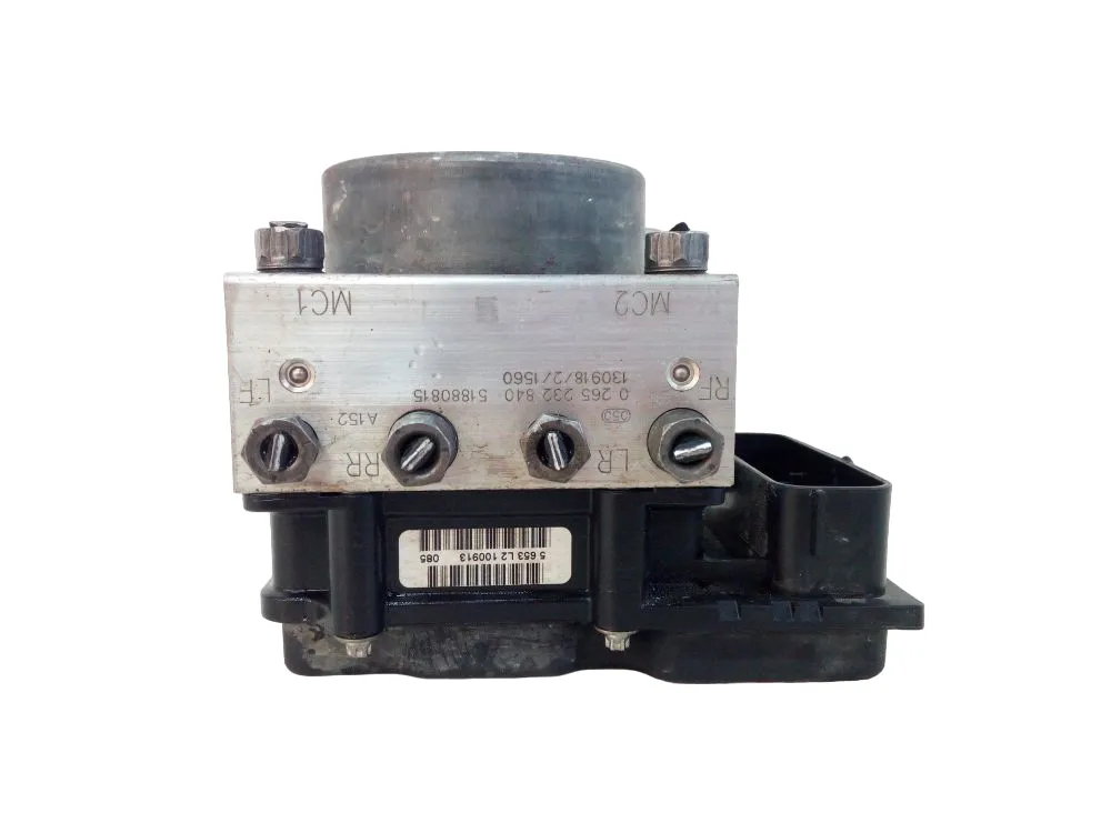 ABS con codice 51880815 / 0265232840 da FIAT 500 Serie (07>14) 1200 Benzina 51 con codice motore 169A4000/169A4000 (2009)