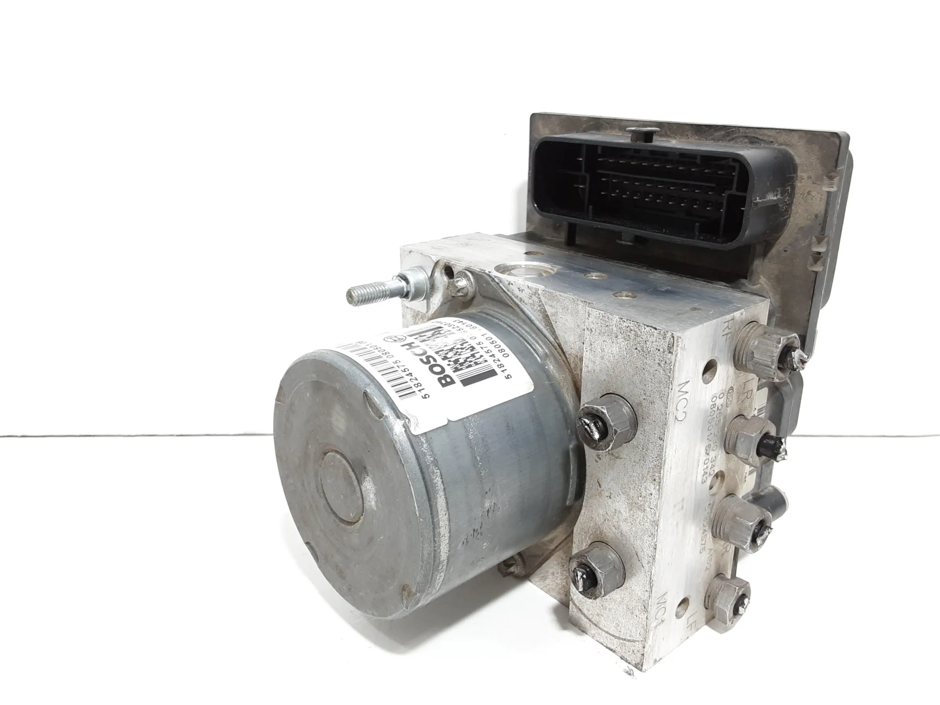 ABS con codice 51824575 da FIAT 500 Serie (07>14) 1400 Benzina 74 kW / 100 CV con codice motore 169A3000/169 A3.000 (2010)