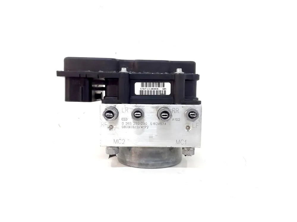 ABS con codice 51824574 / 0265232290 da FIAT 500 Serie (07>14) 1200 Benzina 51 (2008)