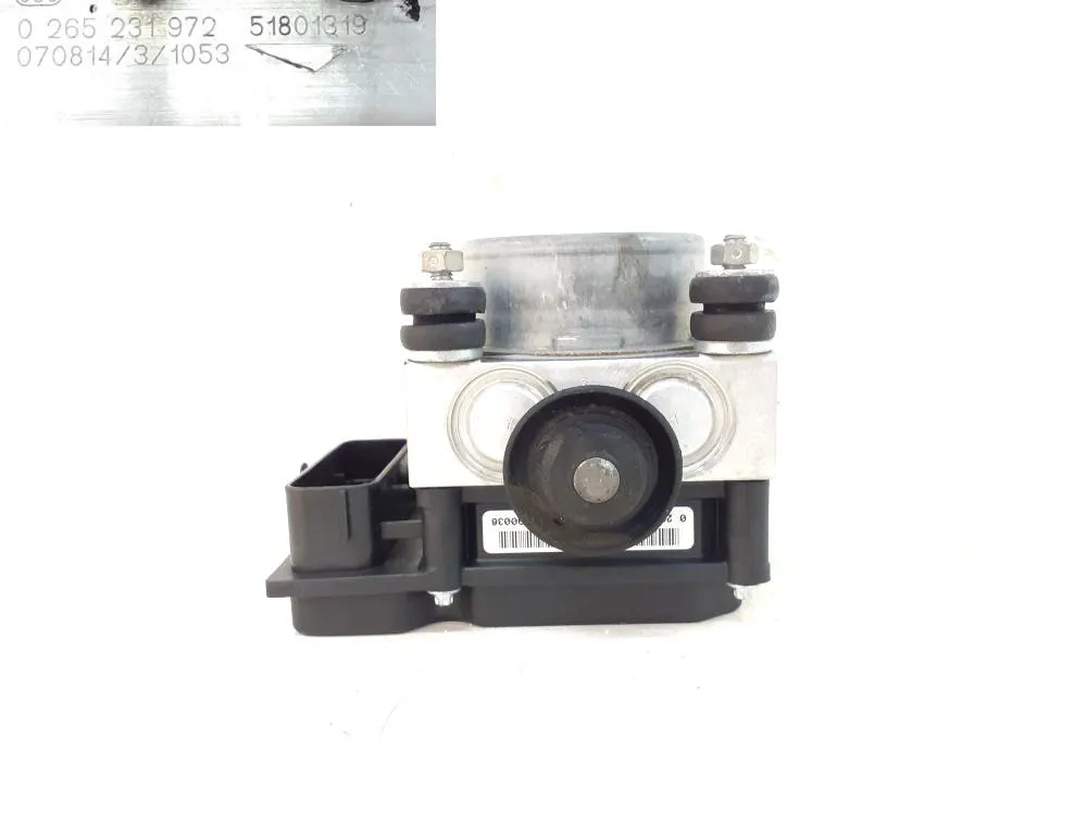 ABS con codice 51801319 / 0265231972 da FIAT 500 Serie (07>14) 1300 Diesel 55 (2008)