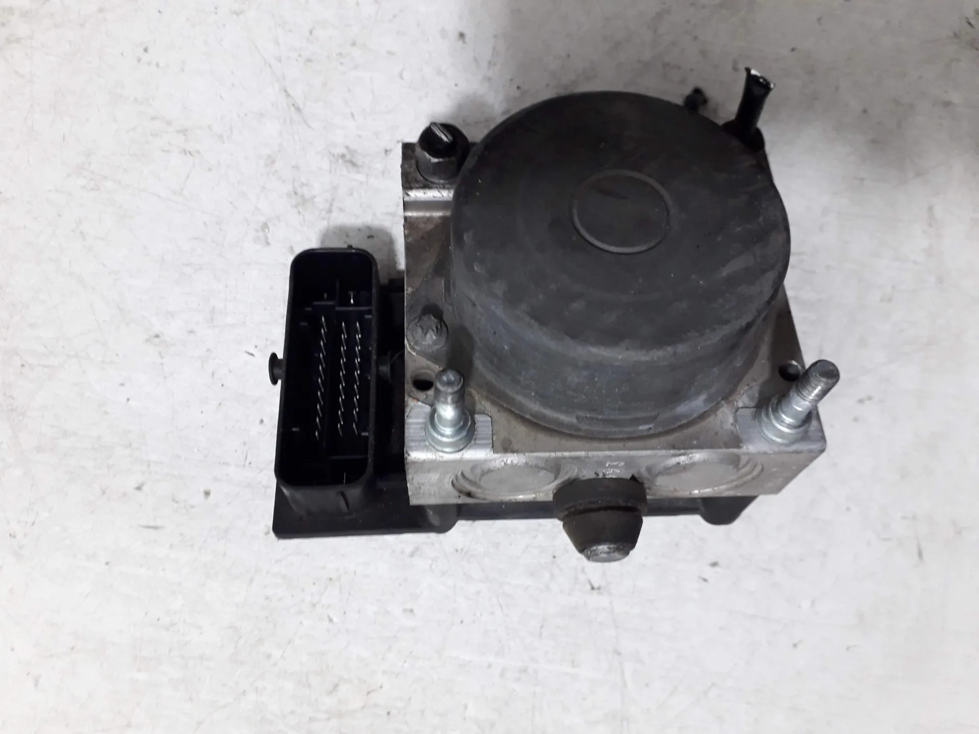 ABS con codice 0265800690 da FIAT Grande Punto 2Â° Serie 1300 Diesel (2008)