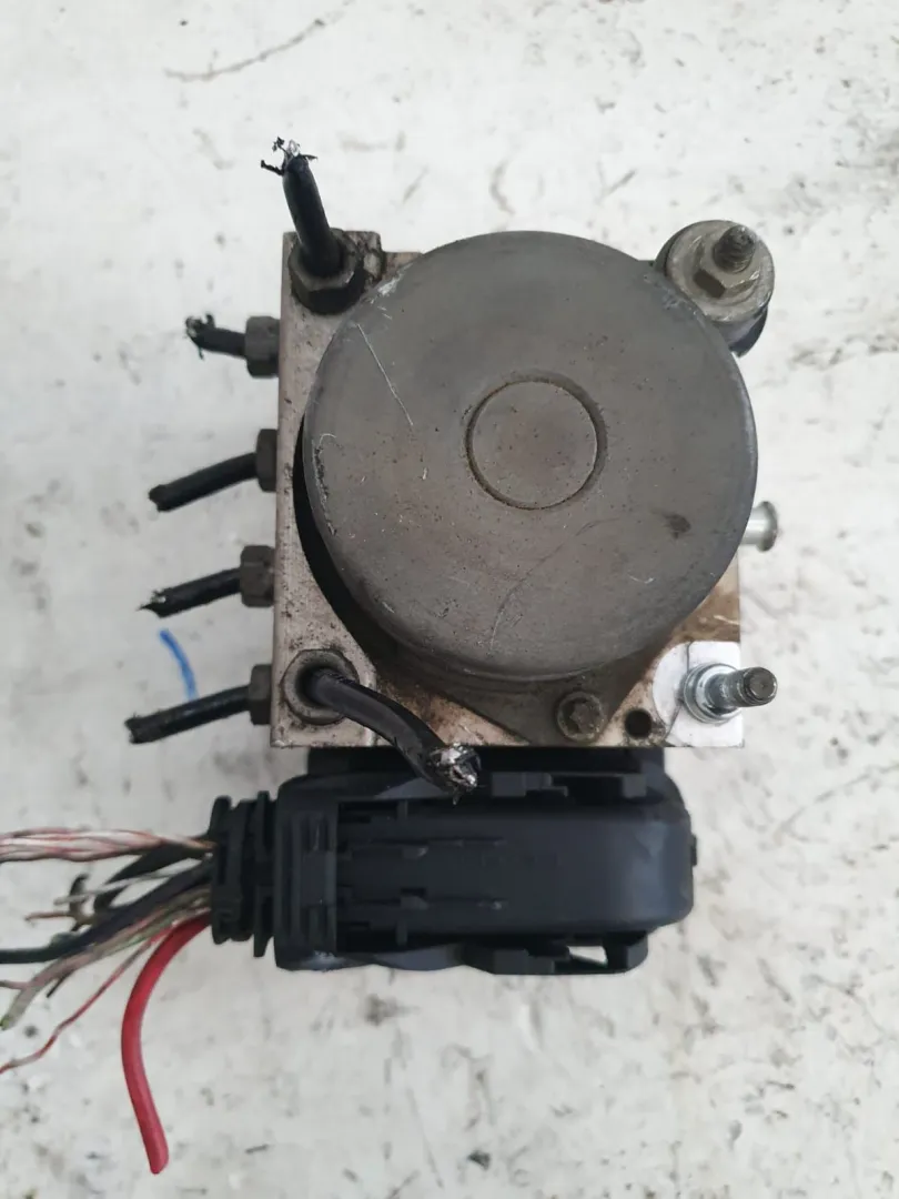 ABS con codice 0265800690 / 78727 I1846 / 0265222053 / 070803 1394 da FIAT Grande Punto 3Â° Serie 1400 Benzina (2012)