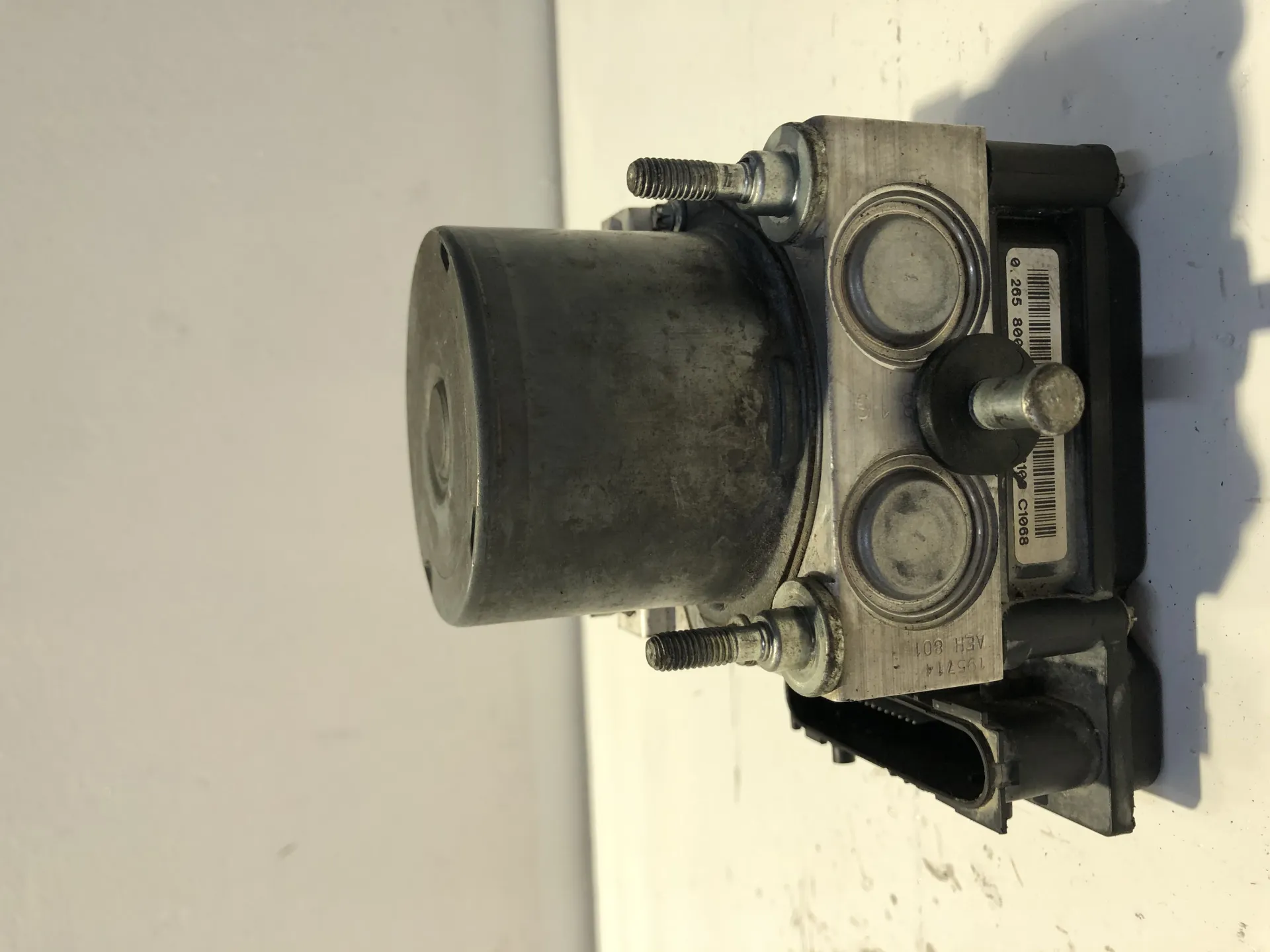 ABS con codice 0265231331 / 46836768 / 04011220624 / 474L1050104085 / A022001 da FIAT Punto Berlina 3P 2Â° Serie 1200 Benzina (2002)