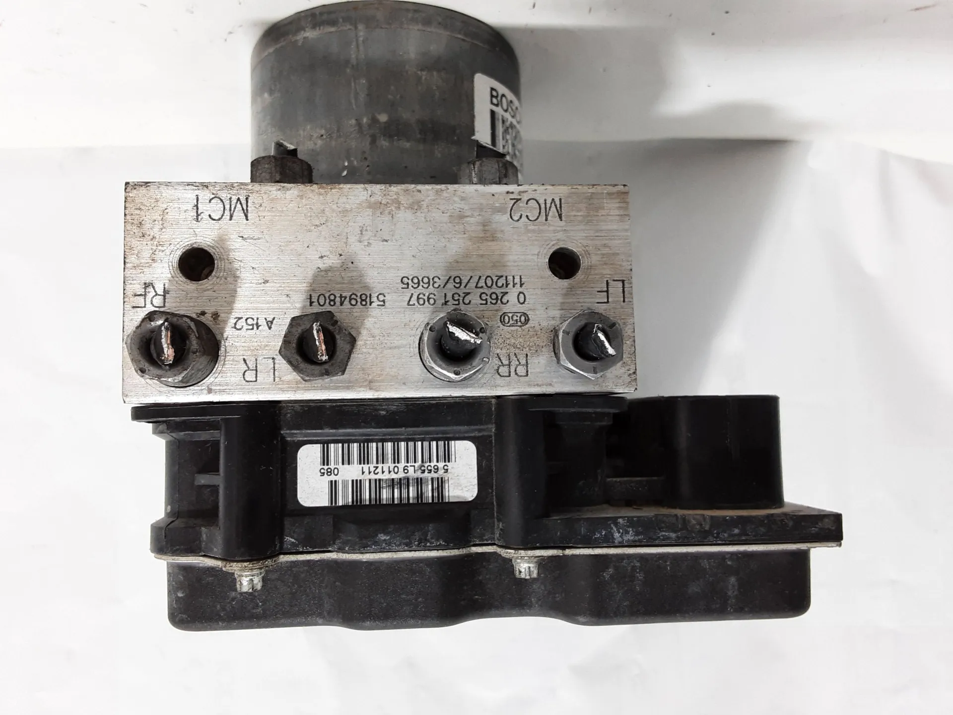 ABS con codice 51894801 da FIAT Punto VAN Serie (12>) 1300 Diesel 70 kW / 95 CV