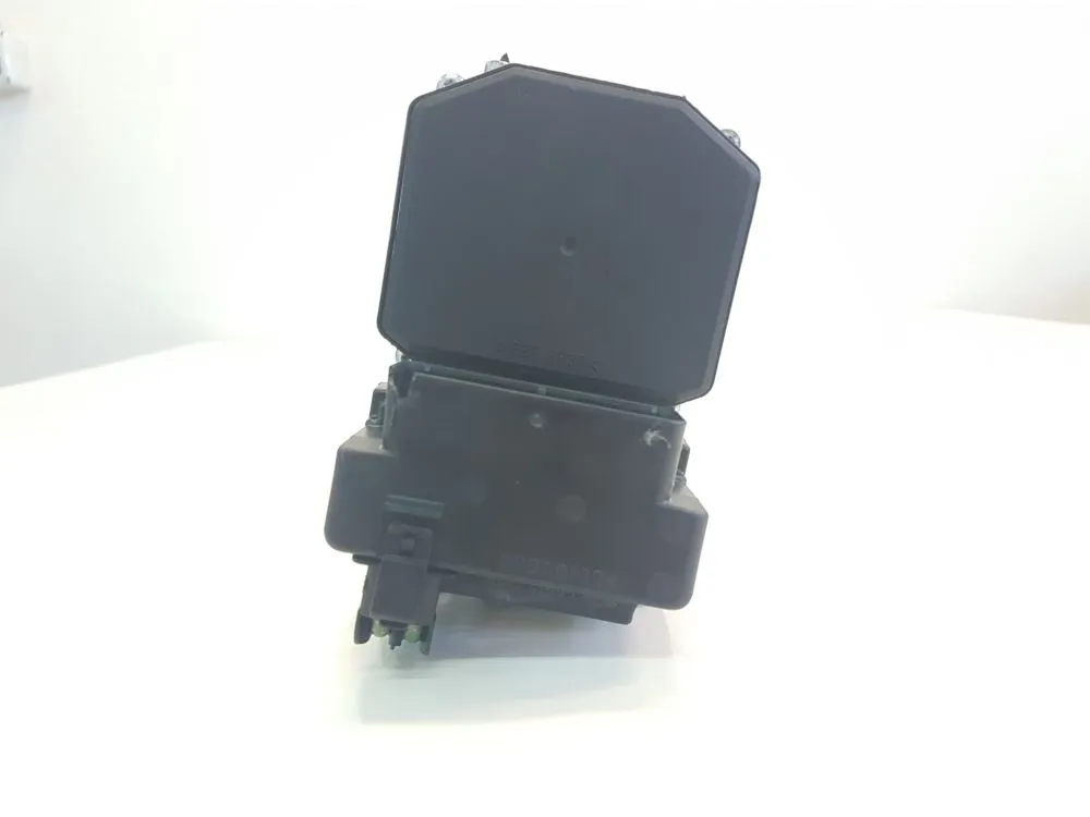 ABS con codice 24432510 / 0265220636 da OPEL Zafira A 2200 Diesel 92 (2004)