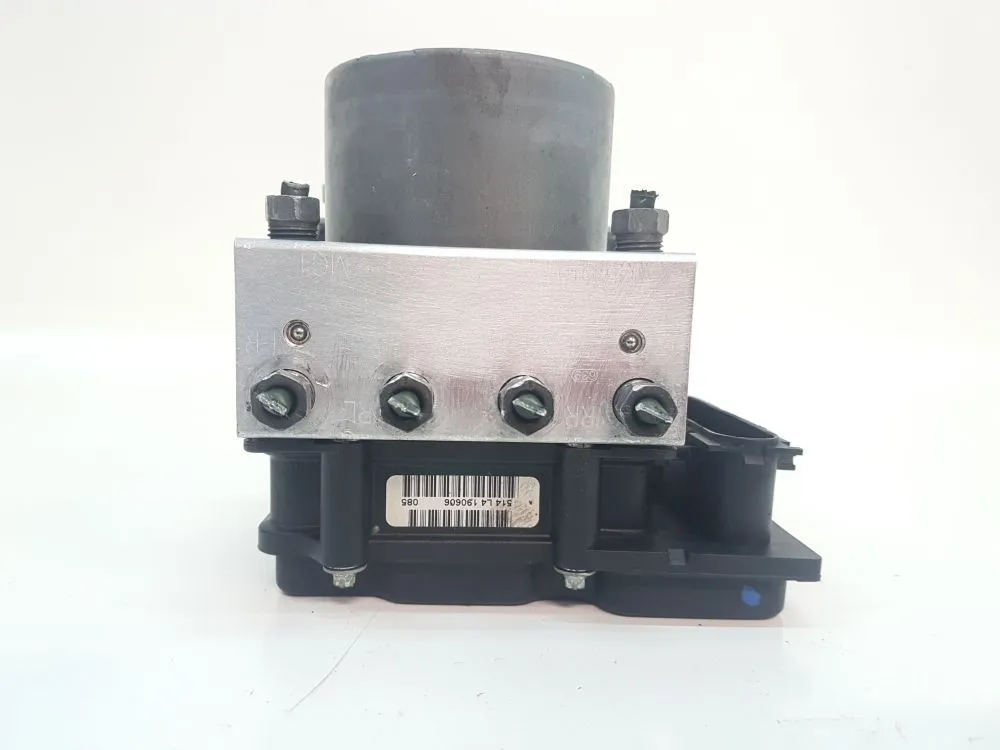 ABS con codice 445100H010 / 0265231579 da PEUGEOT 107 1Â° Serie 1000 Benzina 50 (2007)