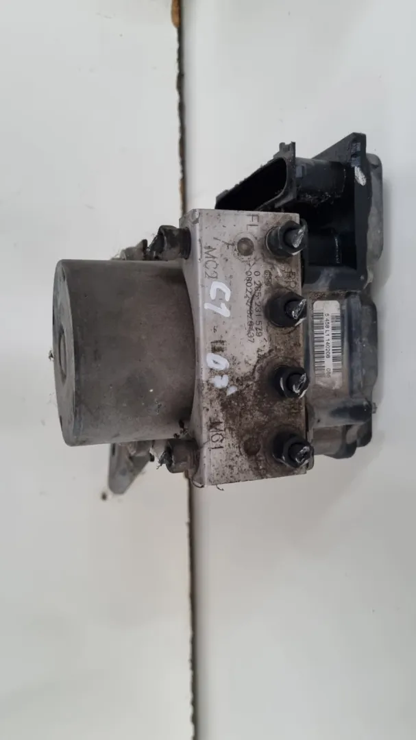 ABS Peugeot 107 del 2007 1.0 Benzina CODICE RICAMBIO : 0265231579