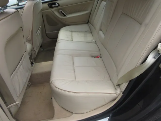 FENDINEBBIA DESTRO PEUGEOT 607 05>