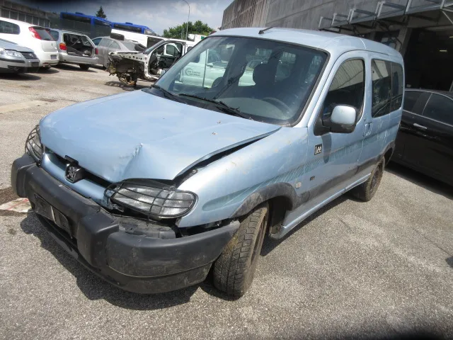 FANALINO POST. SX PEUGEOT RANCH 96>08
