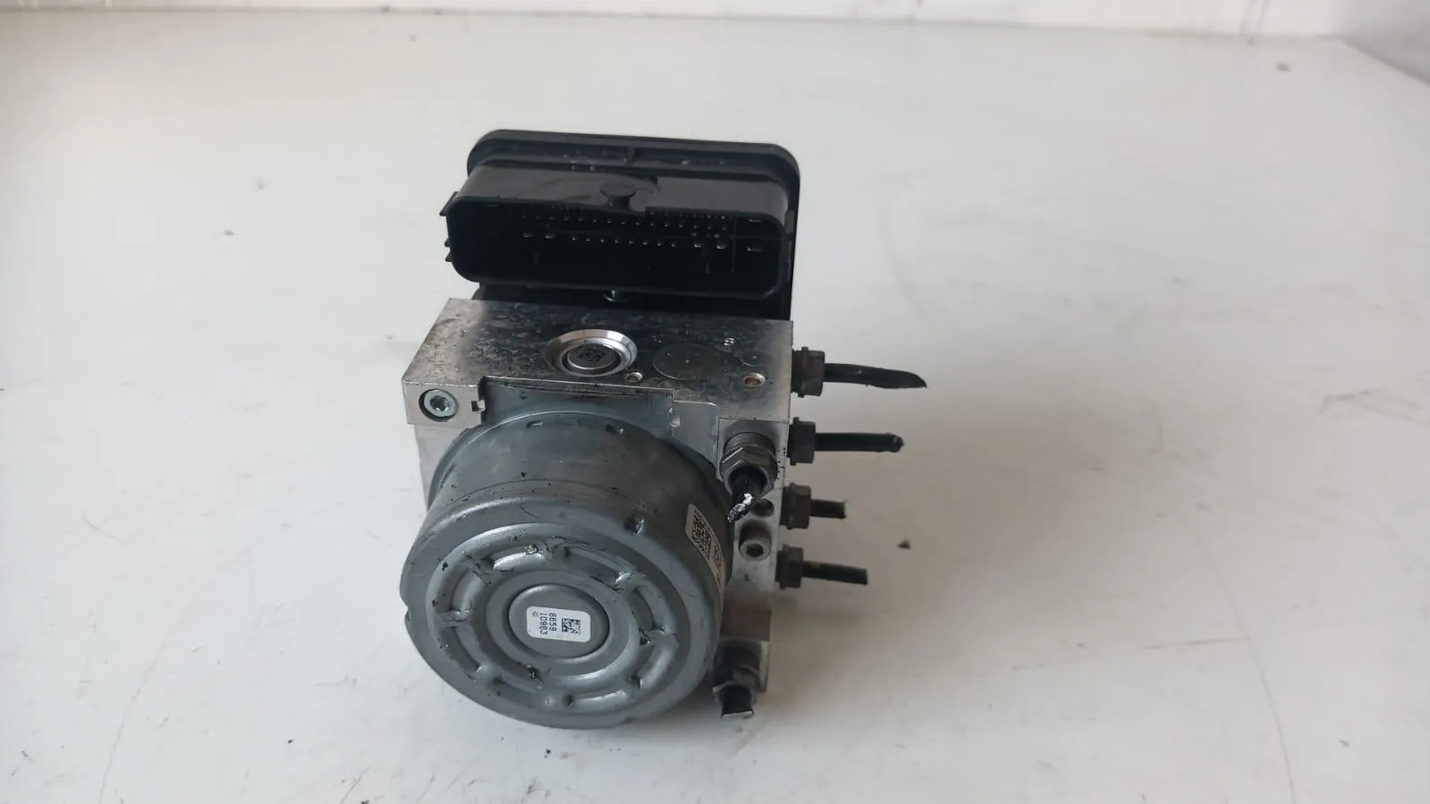 ABS con codice 5Q0614517DH da VOLKSWAGEN Passat Variant 5Â° Serie 2000 Diesel con codice motore DFGA/DFGA (2019)