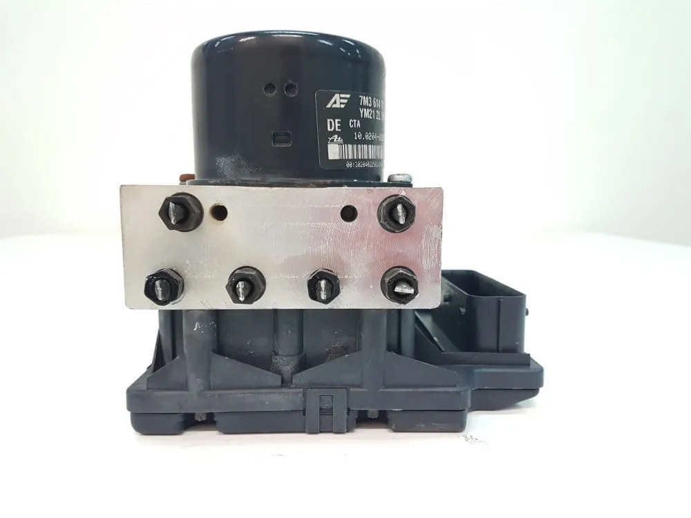 ABS con codice 7M3614111 / 10020402254 da VOLKSWAGEN Sharan 2Â° Serie 1900 Diesel 85 (2003)