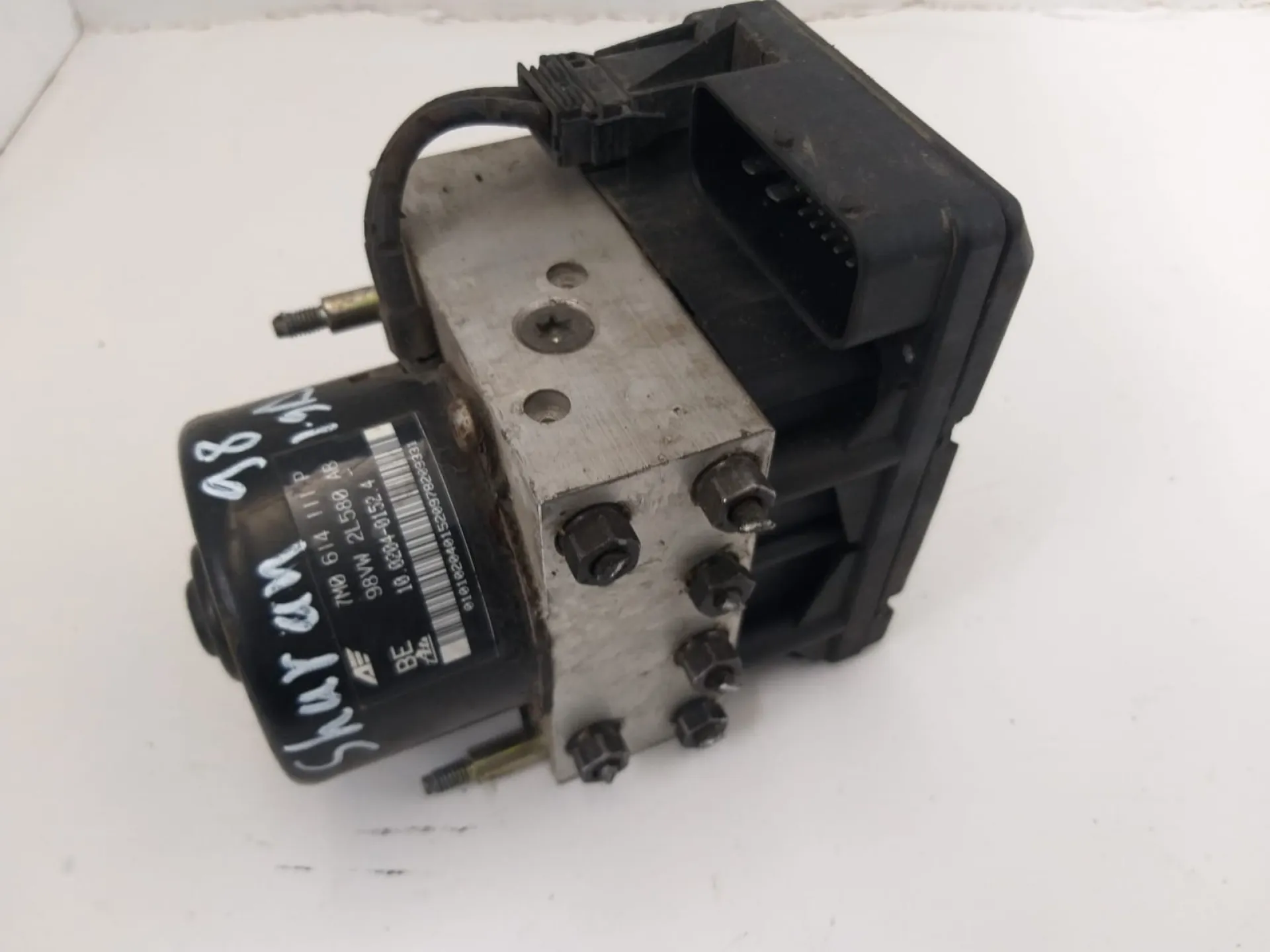 ABS Volkswagen Sharan del 1998 1.9 Diesel CODICE RICAMBIO : 7M0614111P