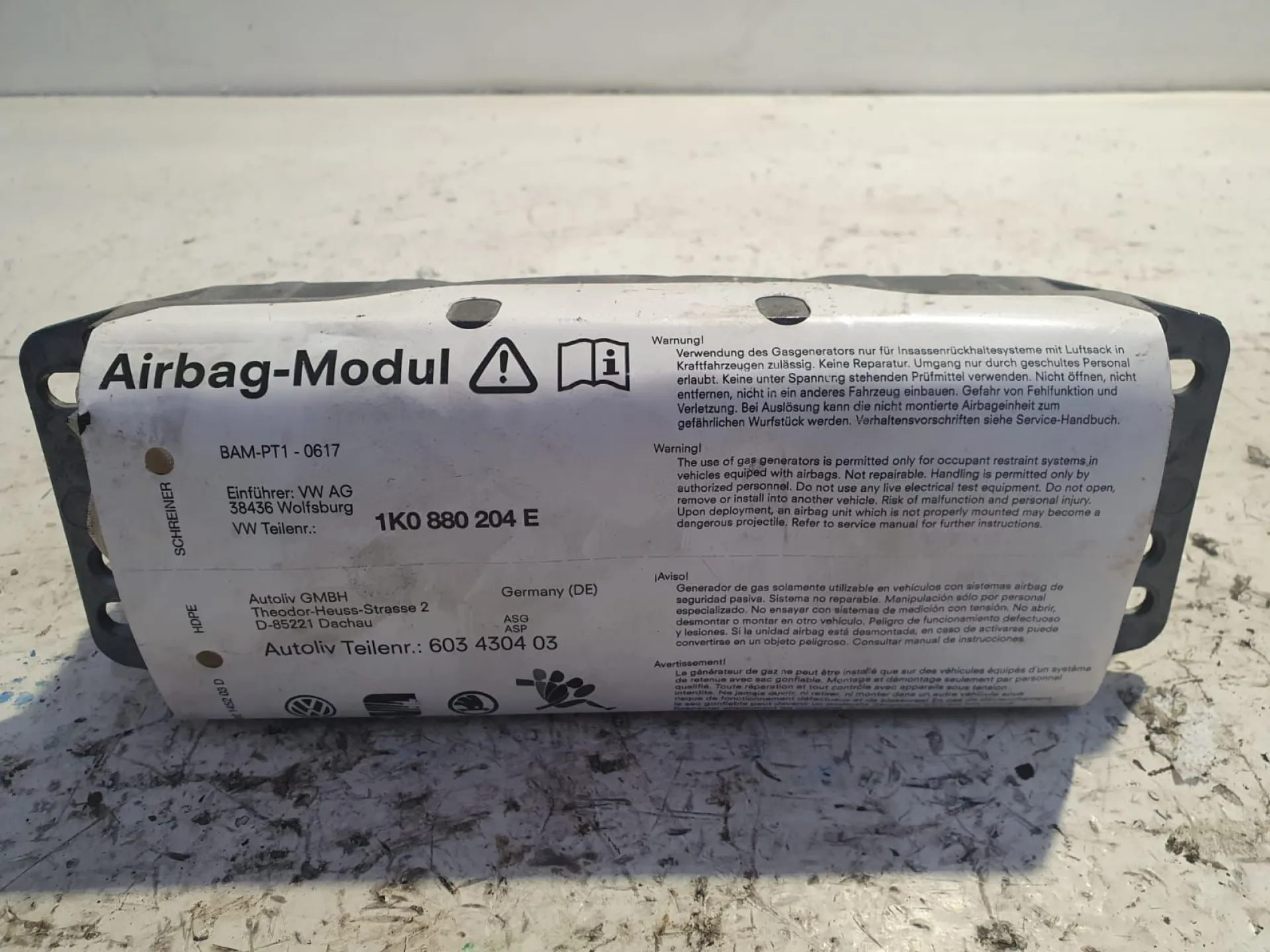 AIRBAG PASSEGGERO con codice 1K0880204 E / 603430403 / 38436 / D85221 / BAM-PT1-0617 da VOLKSWAGEN Golf 5 Berlina (03>08) Diesel (2007)