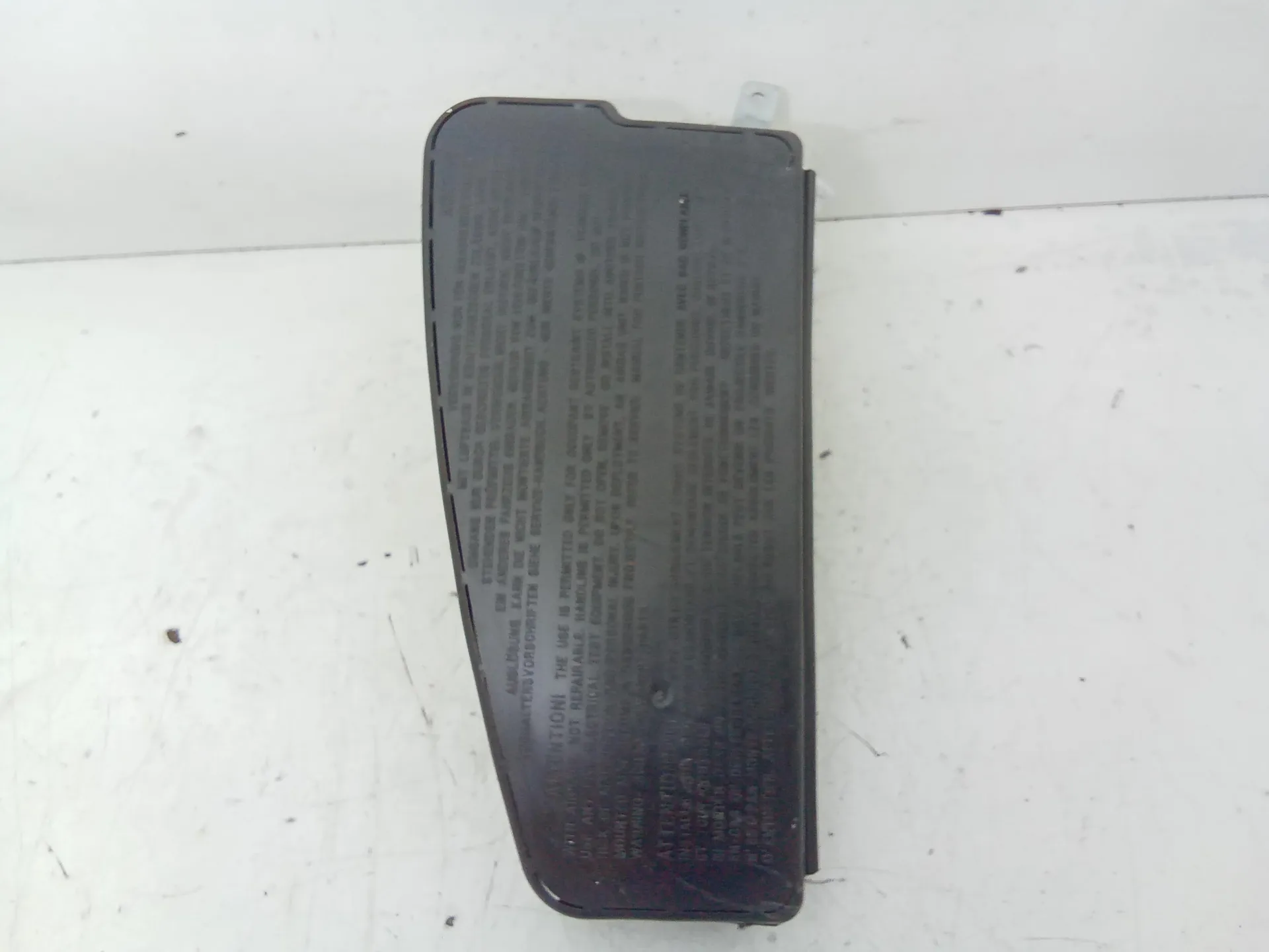 AIRBAG SEDILE DESTRO LATO PASSEGGERO con codice 1648601805 da MERCEDES Classe R W251 3000 Diesel 140 kW / 190 CV (2008)