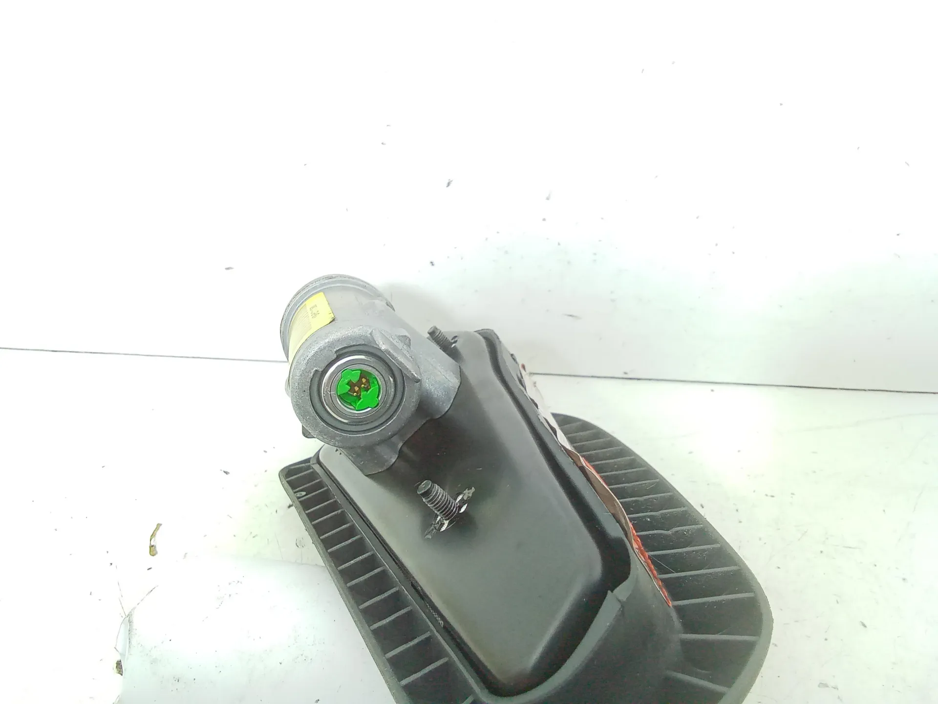 AIRBAG SEDILE DESTRO LATO PASSEGGERO con codice 13128734 da SUZUKI Ignis 2Â° Serie 1500 Benzina (2006)