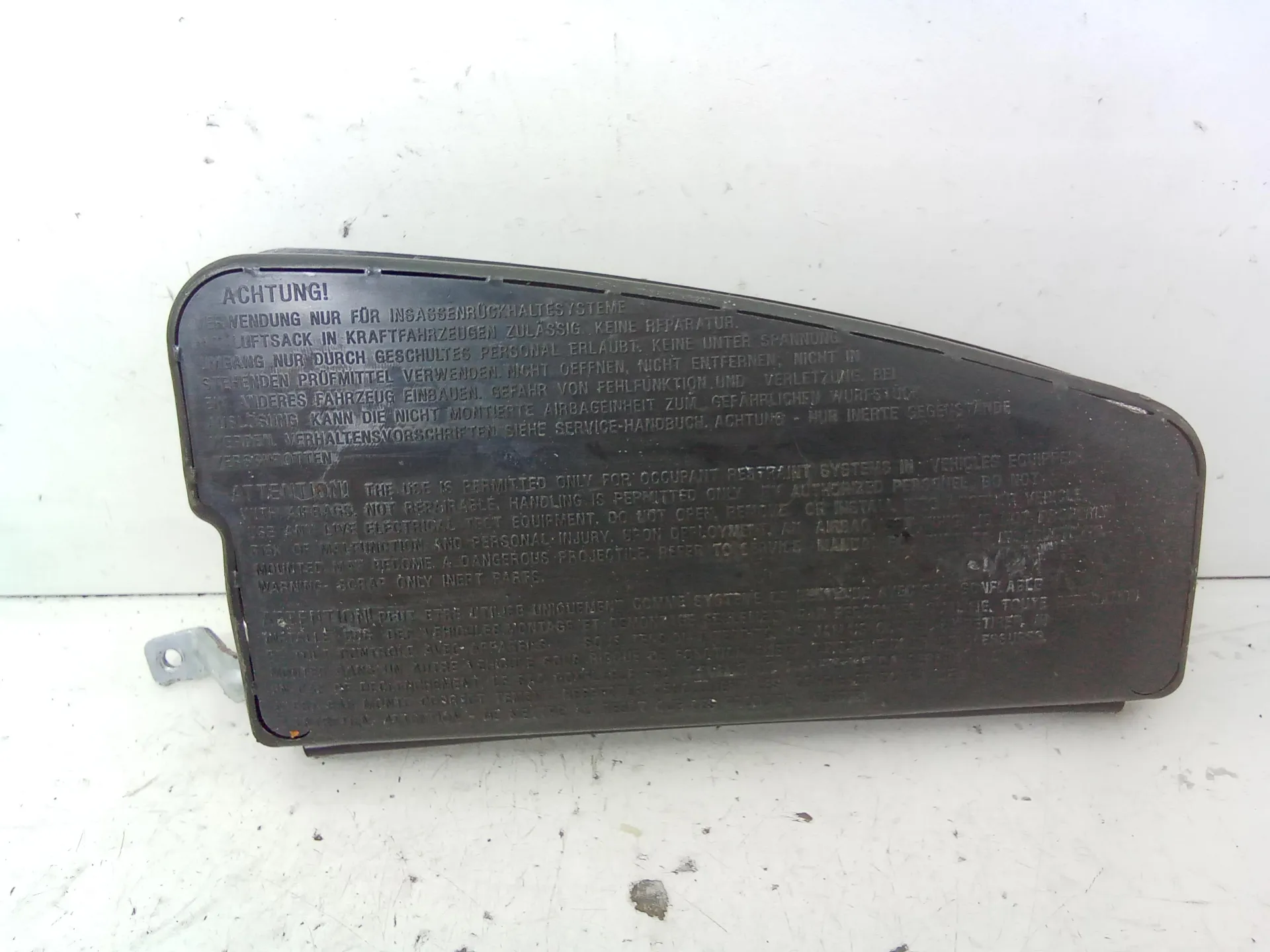 AIRBAG SEDILE SINISTRO LATO GUIDA con codice 1648601705 da MERCEDES Classe R W251 3000 Diesel 140 kW / 190 CV (2008)