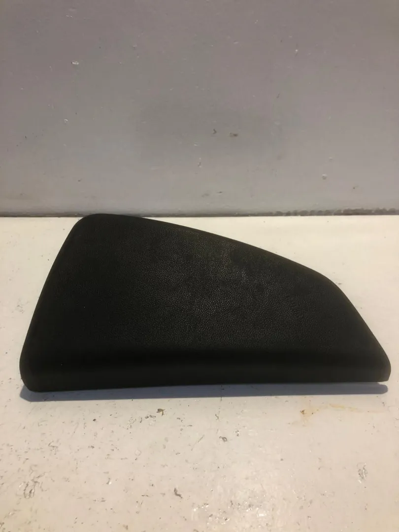 AIRBAG SEDILE SINISTRO LATO GUIDA con codice XCL90701679 da OPEL Zafira B 2Â° Serie Diesel (2008)