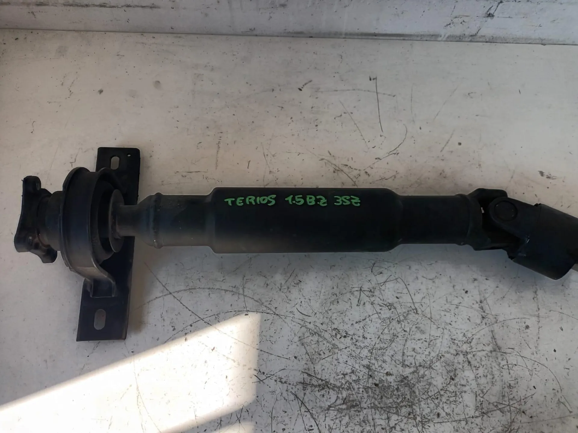 ALBERO DI TRASMISSIONE ANTERIORE DAIHATSU Terios 2Â° Serie 1500 Benzina con codice motore 3SZ/3SZ (2012)