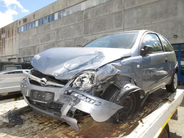 CENTRALINA MOTORE OPEL CORSA C 04>06