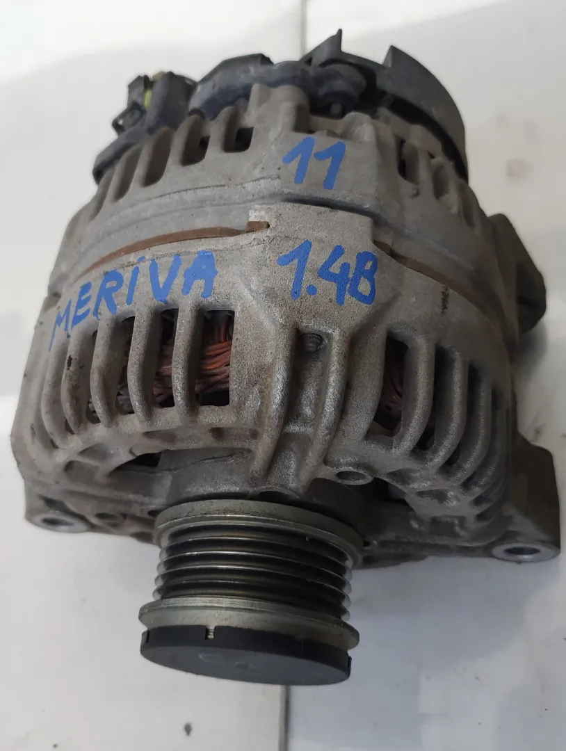 Alternatore Opel Meriva del 2012 1.4 Benzina CODICE RICAMBIO : 0 124 425 085