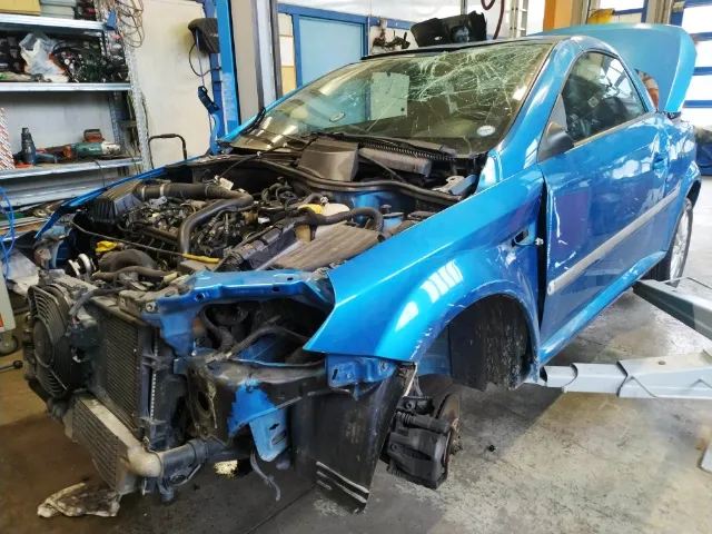 CENTRALINA MOTORE OPEL TIGRA TWINTOP 04>10