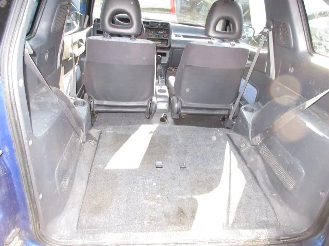 FANALINO POST. DX TOYOTA RAV 4 95>05/200