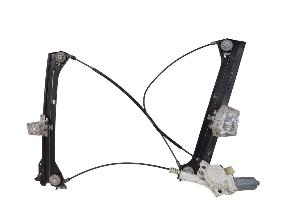 ALZACRISTALLO ELETTRICO ANT. SX GUIDA con codice 990972XXX da MERCEDES CLK CoupÃ© W209 2700 Diesel 125 con codice motore 612967/612967 (2004)