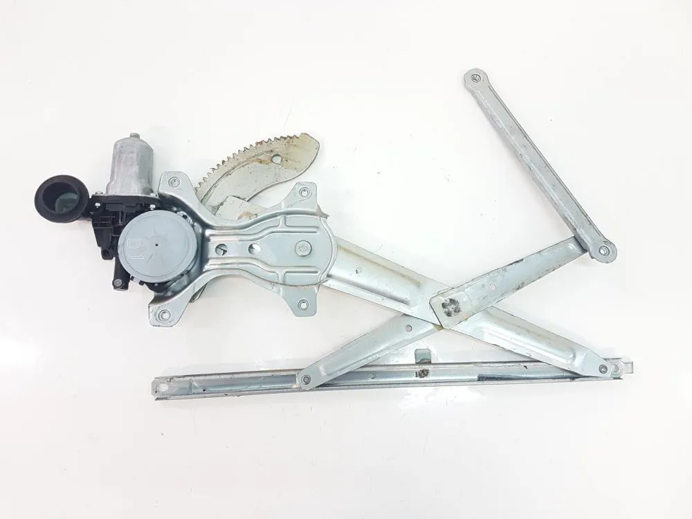 ALZACRISTALLO ELETTRICO POST. DX PASS. con codice 85710B2040 da DAIHATSU Terios 2Â° Serie 1300 Benzina 63 (2007)