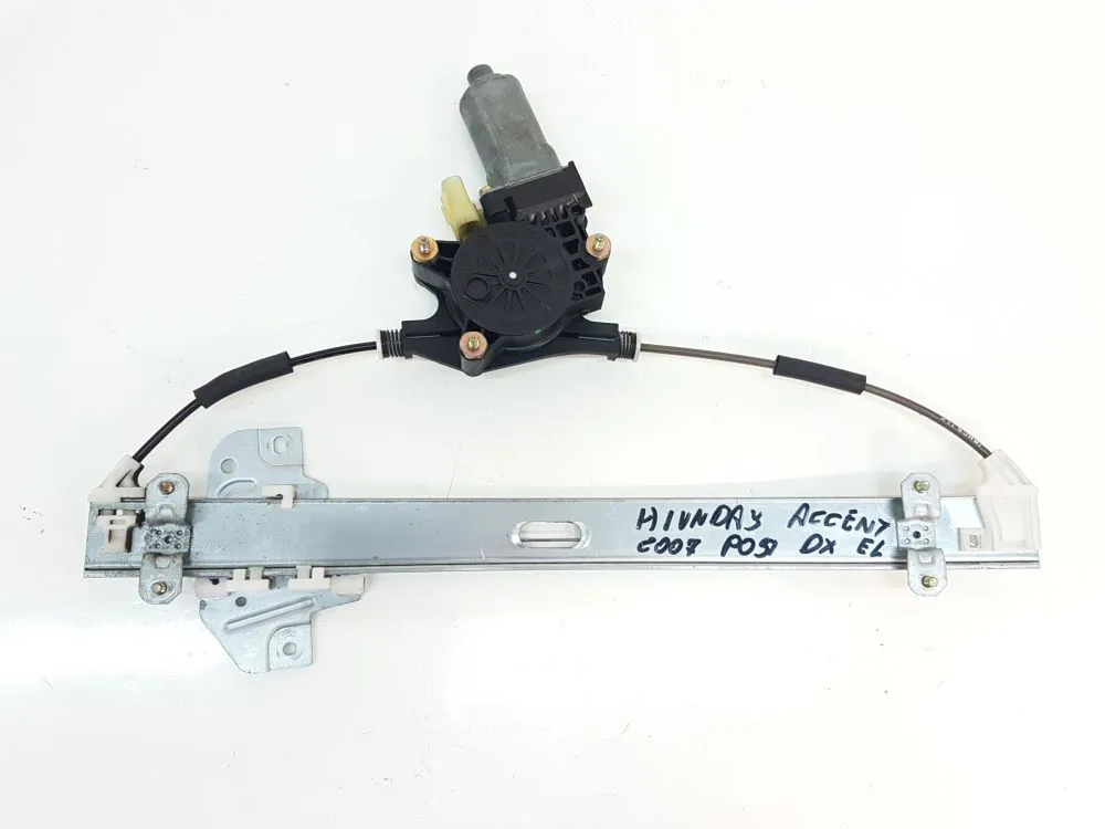 ALZACRISTALLO ELETTRICO POST. DX PASS. con codice 834021G010 da HYUNDAI Accent 4Â° Serie 1400 Benzina 71 (2007)