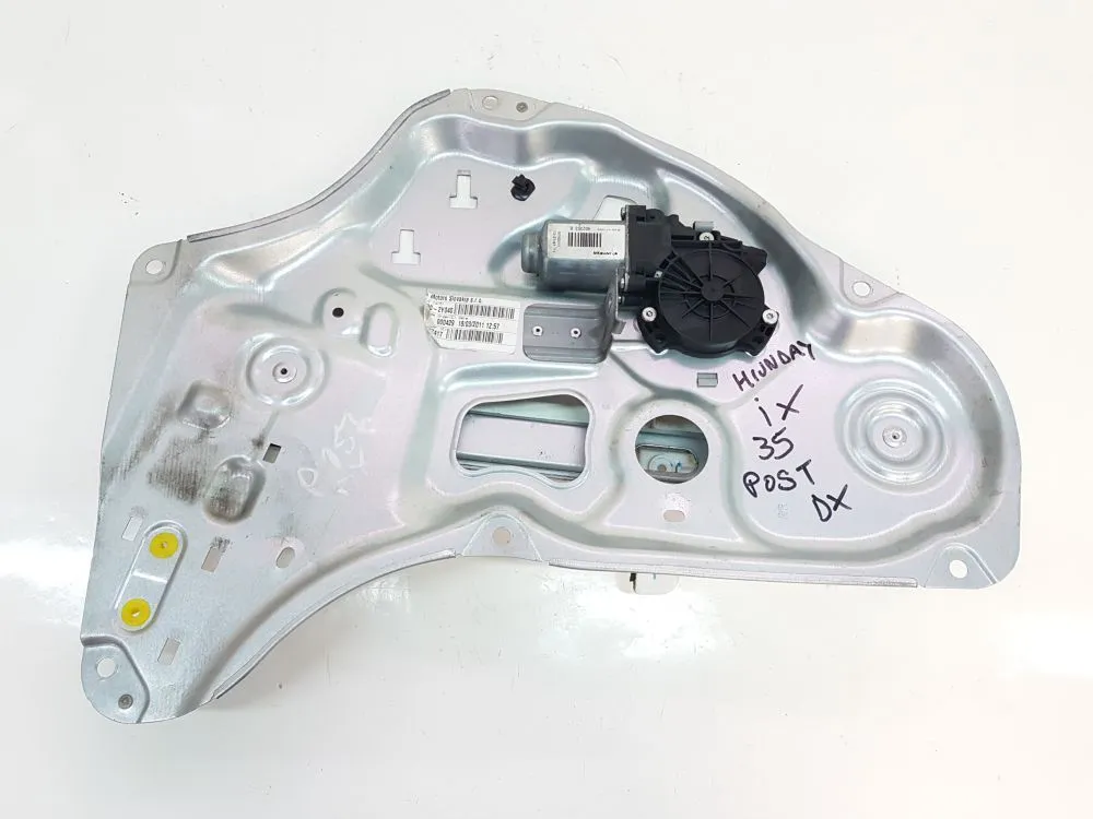 ALZACRISTALLO ELETTRICO POST. DX PASS. con codice 834022Y000 da HYUNDAI iX35 1Â° Serie 2000 Diesel 100 (2010)