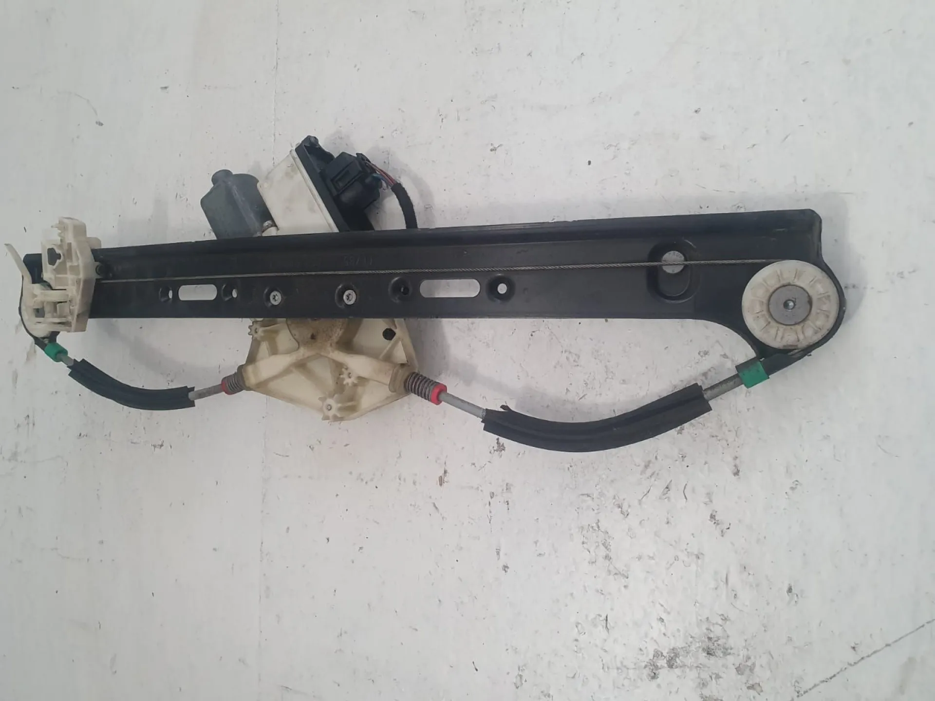ALZACRISTALLO ELETTRICO POST. SX GUIDA con codice 69259652 / S007 083 007 da BMW X3 1Â° Serie Diesel (2008)