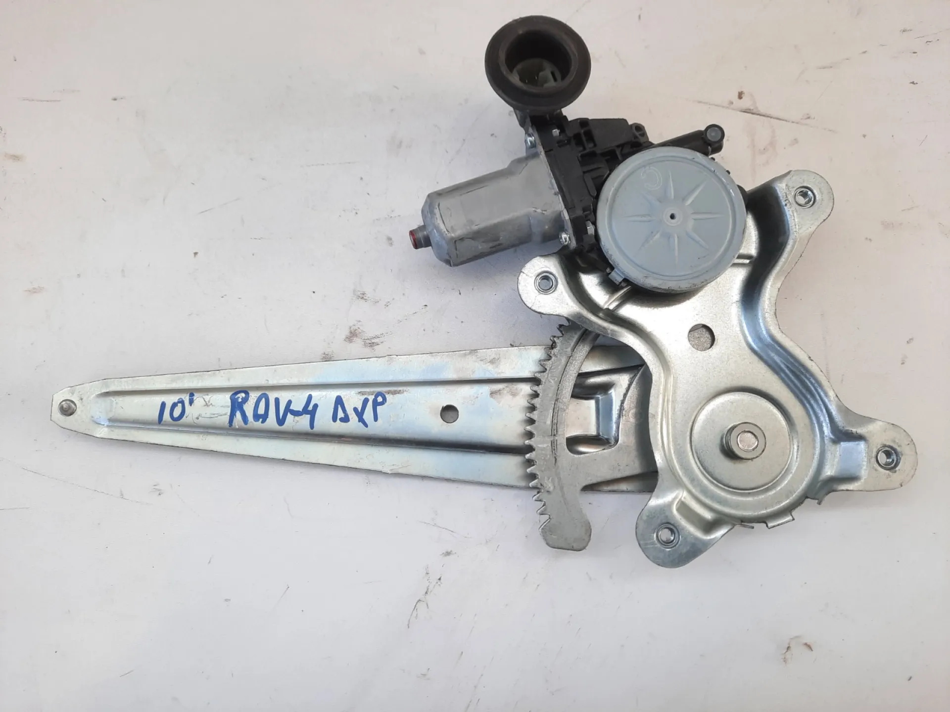 Alzavetro Posteriore Destra Toyota Rav 4 , 2.2 Diesel 2010