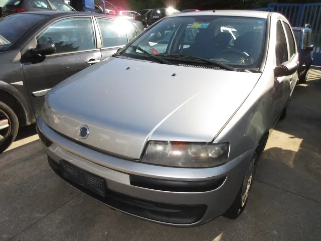 FANALINO POST. SX FIAT PUNTO 2 99>03