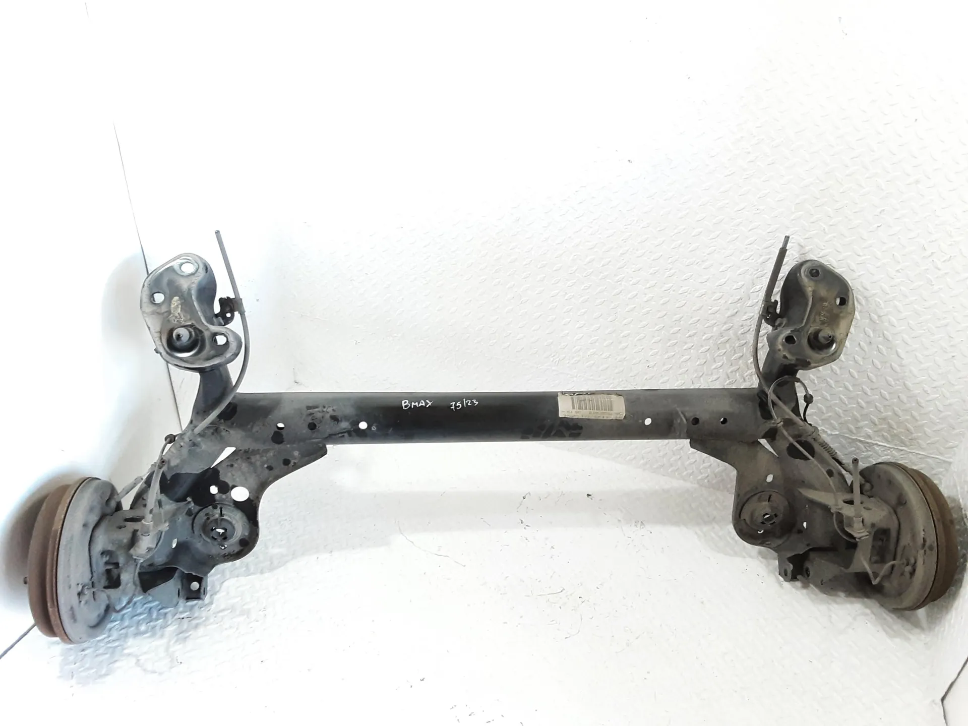 ASSALE POSTERIORE FORD B - Max Berlina 1400 Bifuel/Gas 64 kW / 87 CV con codice motore RTJC/RTJC (2014)