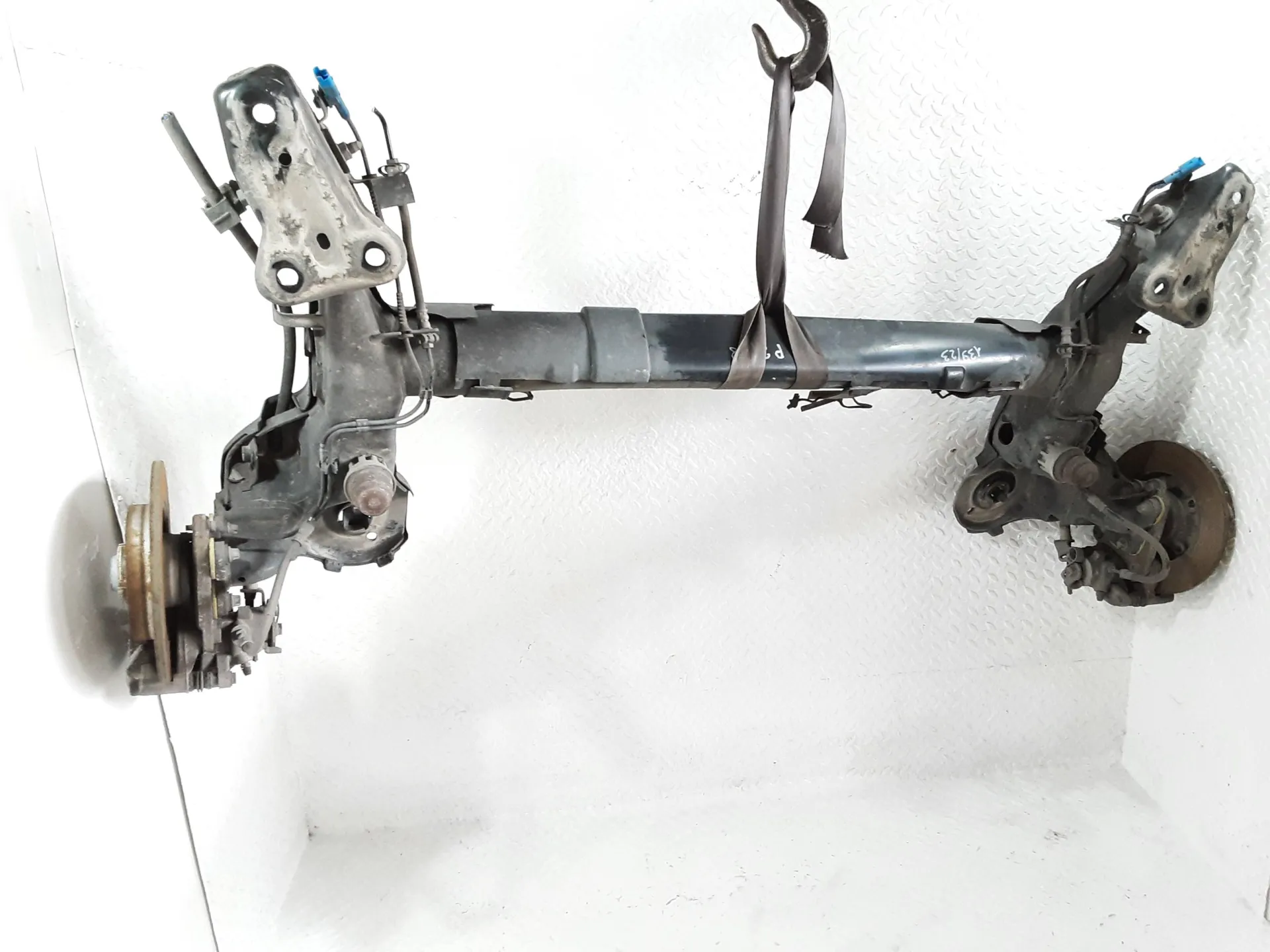 ASSALE POSTERIORE PEUGEOT 2008 1° Serie HMR (EB2FA) Benzina 1200 (13>)