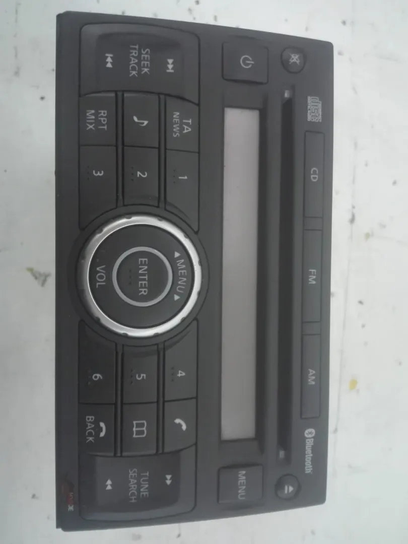 28185JD00A / PN2805F / PN2805FB / 0151358 / 033594 AUTORADIO NISSAN Qashqai 1Â° Serie 1500 Diesel (2009)