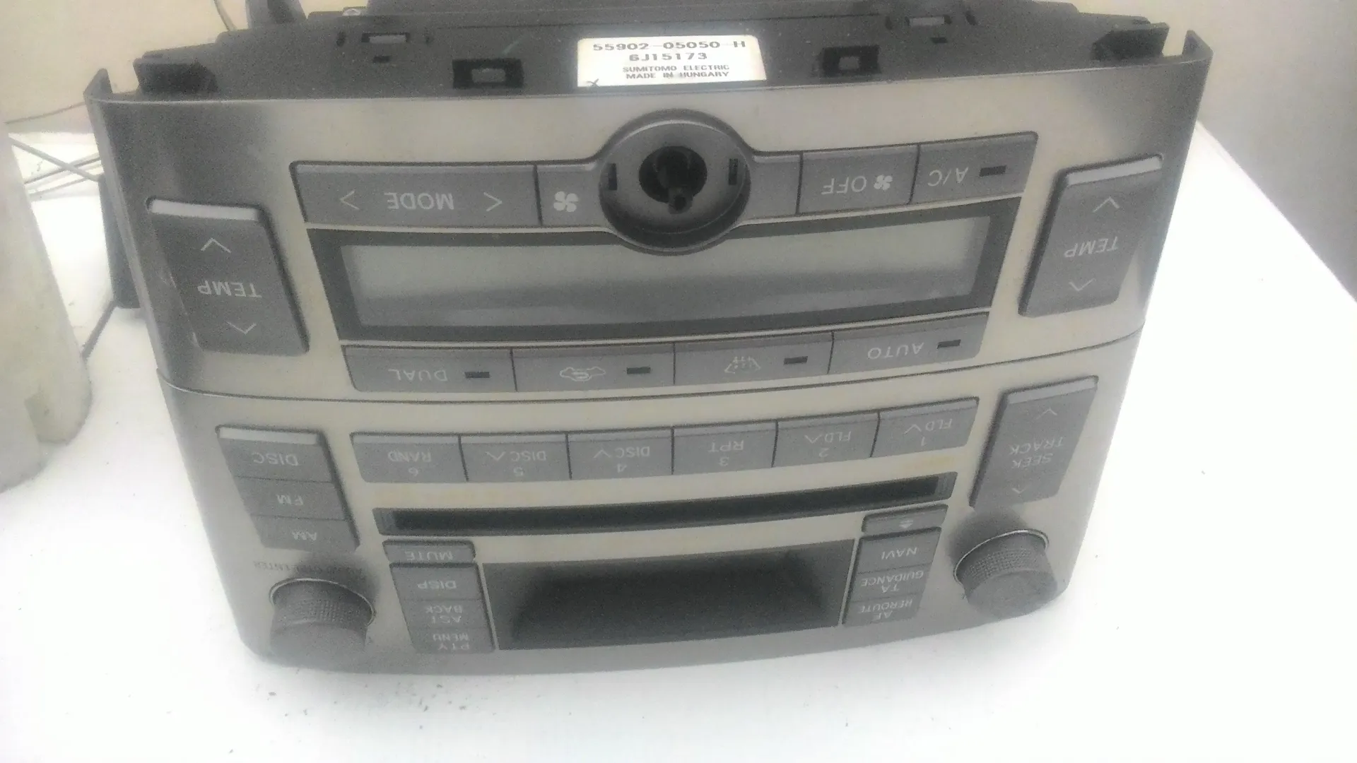 AUTORADIO TOYOTA Avensis Berlina 2Â° Serie Diesel (2004)
