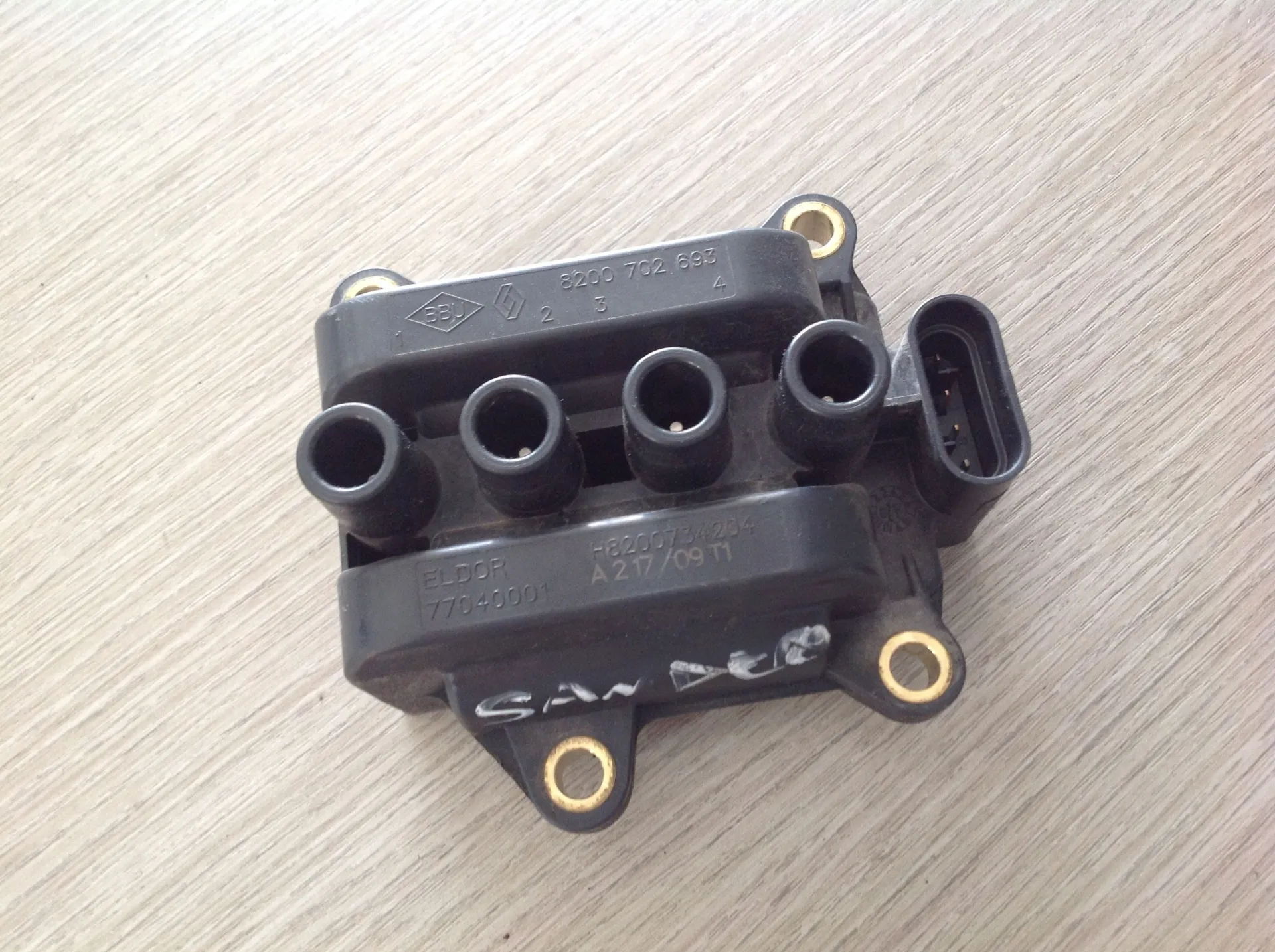 8200702693 H8200734204 BOBINA DACIA Sandero Serie STEPWAY Benzina (2012)