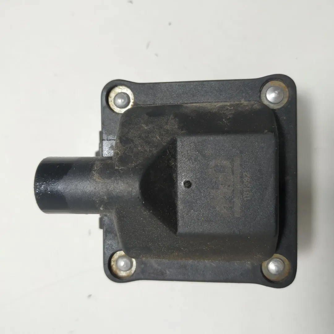 BOBINA con codice 181392 da VOLKSWAGEN Polo 3° Serie AER Benzina 999 (94>01)