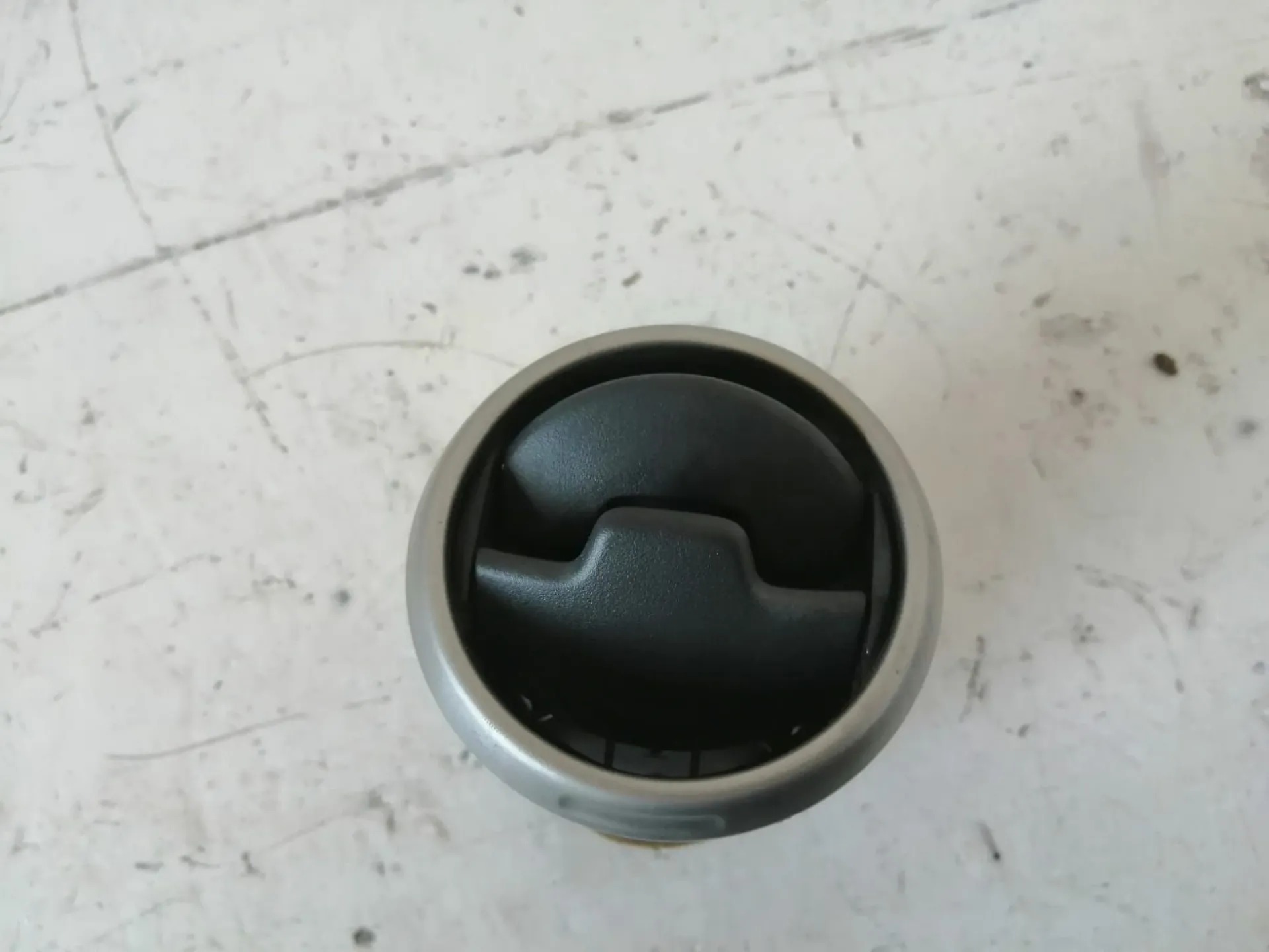 BOCCHETTA ARIA CRUSCOTTO LATO GUIDA NISSAN Qashqai 2Â° Serie 2000 Diesel (2010)