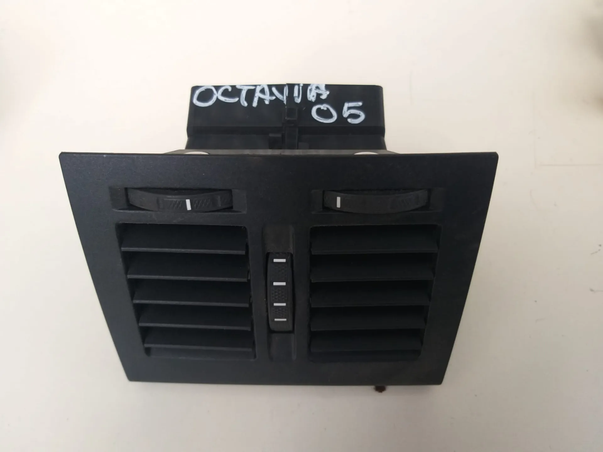 Bocchette aria cruscotto Skoda Octavia 1.9 D del 2005