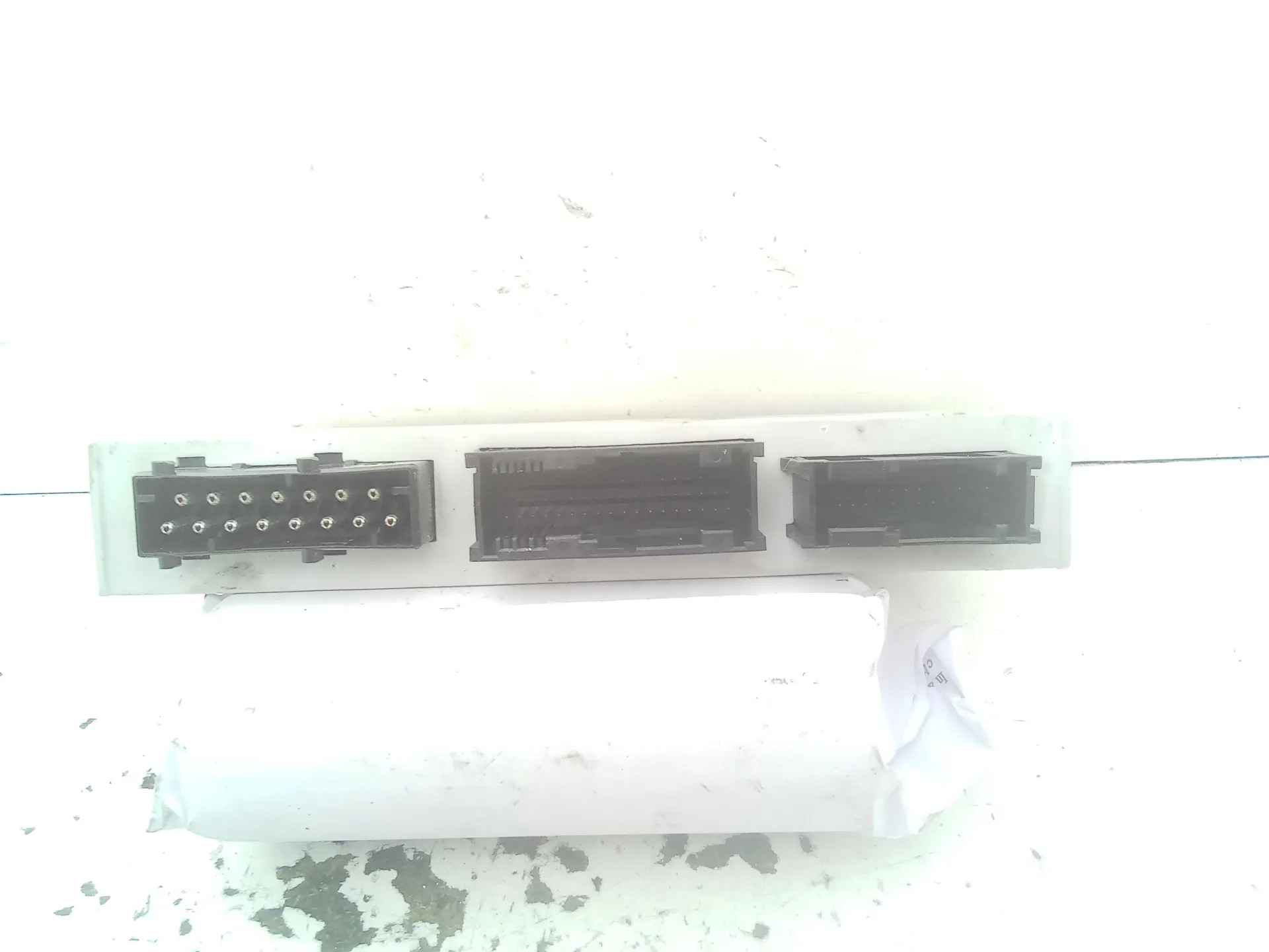 BODY COMPUTER con codice 61356963026 da BMW X3 1Â° Serie 2000 Diesel 110 (2005)