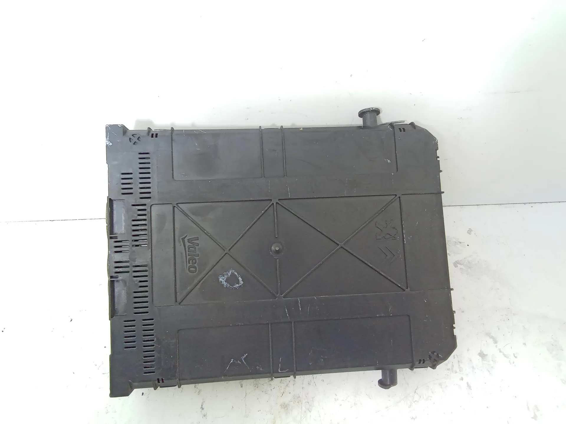 BODY COMPUTER con codice 9666952380 da CITROEN C3 Picasso (08>) 1600 Diesel (2015)