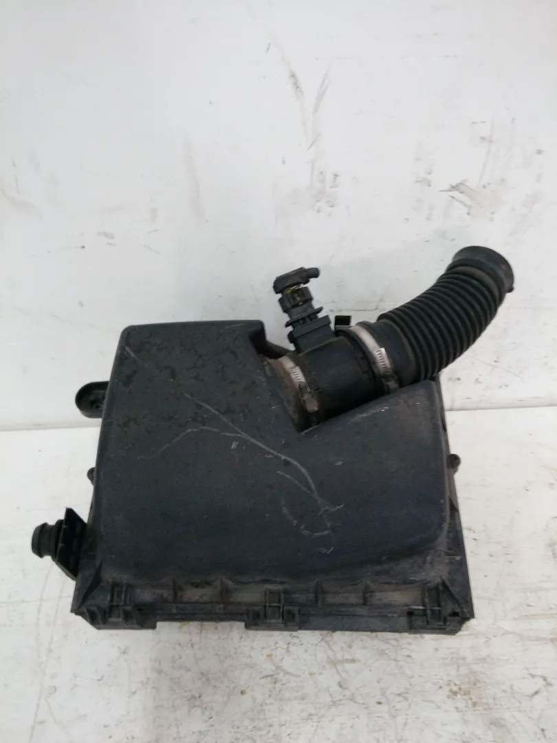 0281002618 / 55350048 BOX SCATOLA FILTRO ARIA FIAT Croma 2Â° Serie 1900 Diesel (2005)