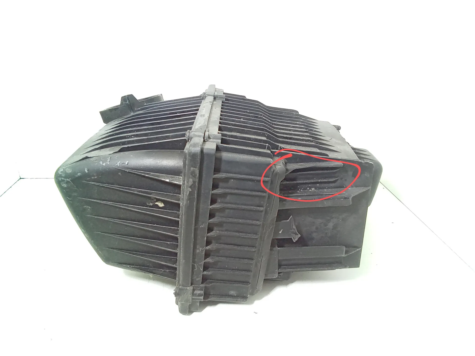 BOX SCATOLA FILTRO ARIA con codice 9645458480 da PEUGEOT 307 Cabrio (2007)