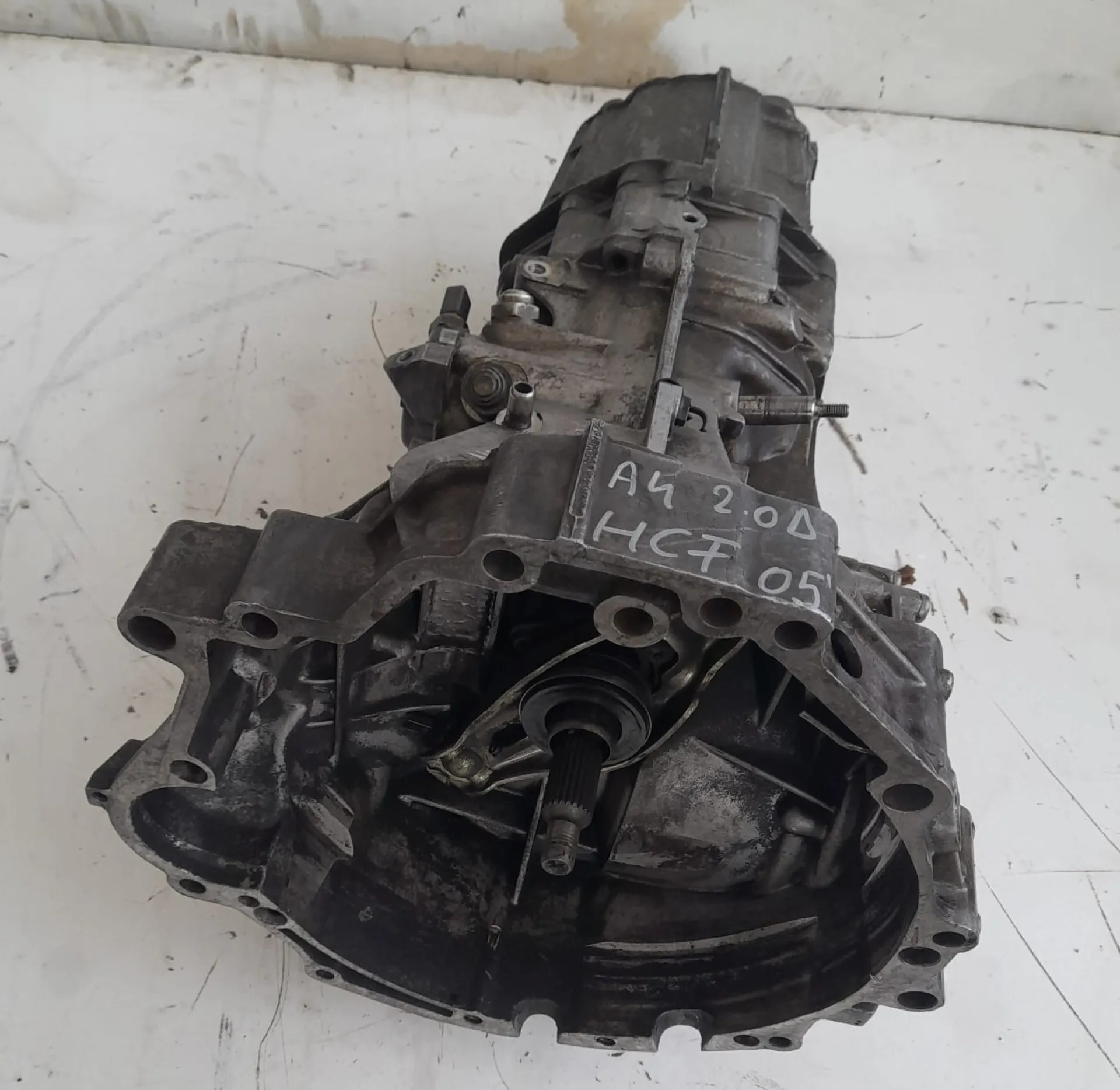 Cambio Audi A4 2.0 D del 2005 CODICE RICAMBIO : HCF